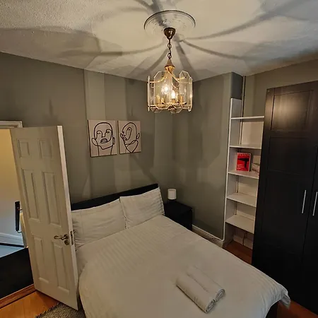 Delightful 3 Bed City House Hébergement de vacances Dublin